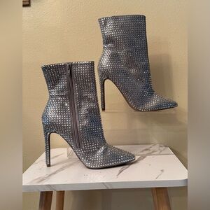 Steve Madden Winnings Crystal Rhinestone Boots, NIB, Size 9